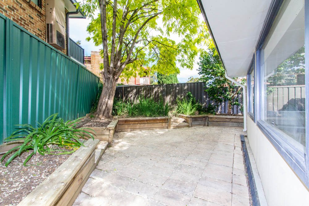 12 Lowanna Drive SOUTH PENRITH 17