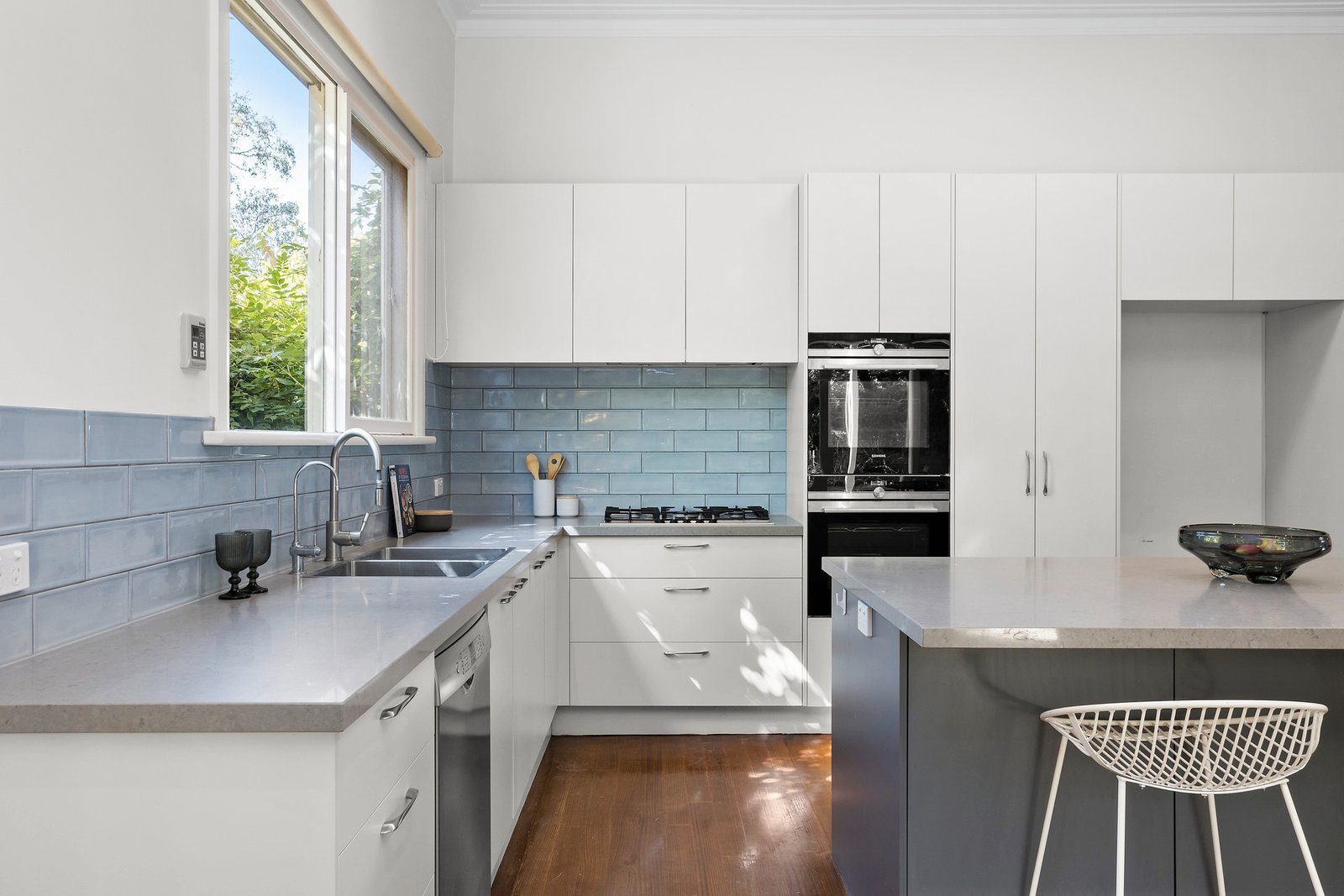 Real Estate and Property in 12 Ludbrook Avenue, Caulfield South, VIC