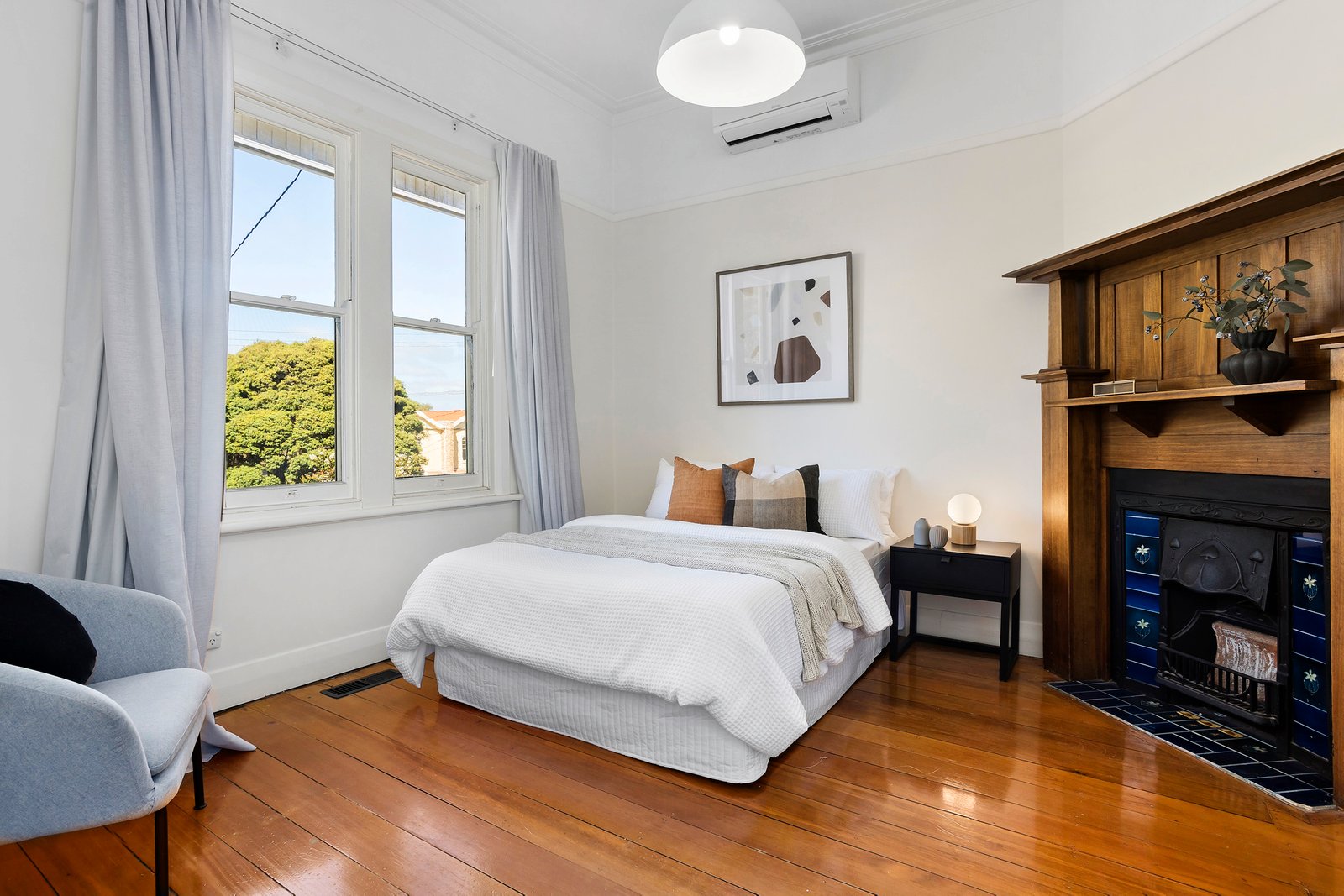 Real Estate and Property in 12 Ludbrook Avenue, Caulfield South, VIC