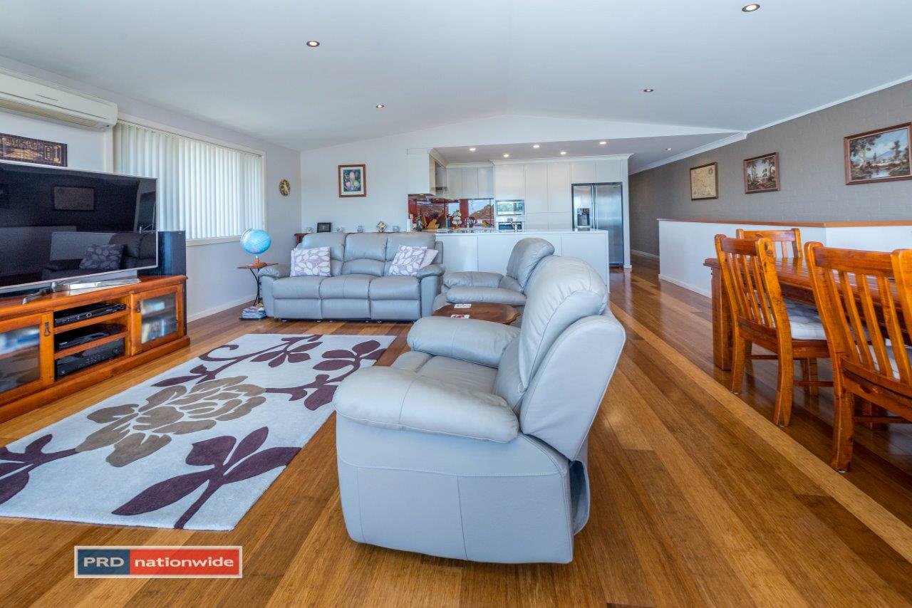 12 Lyndel Close SOLDIERS POINT 7