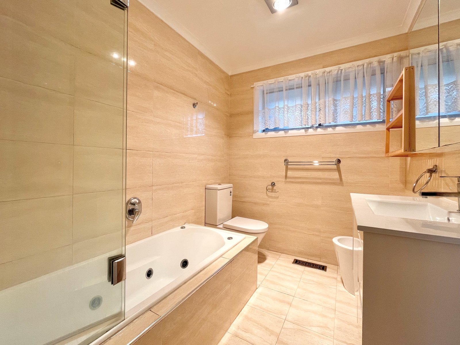 Gallery: 12 Mack Crescent