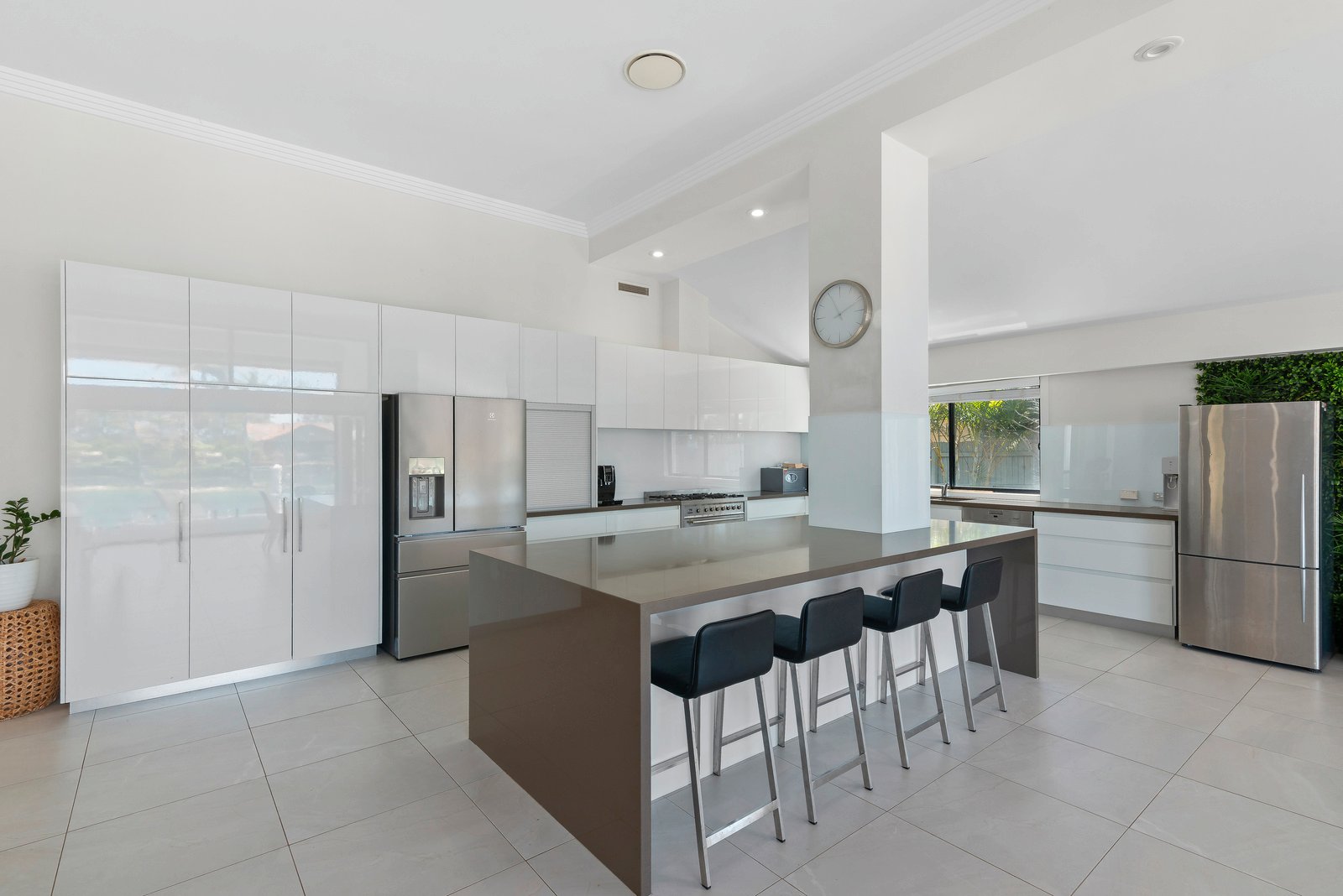 12 Mackerel Court PALM BEACH 7
