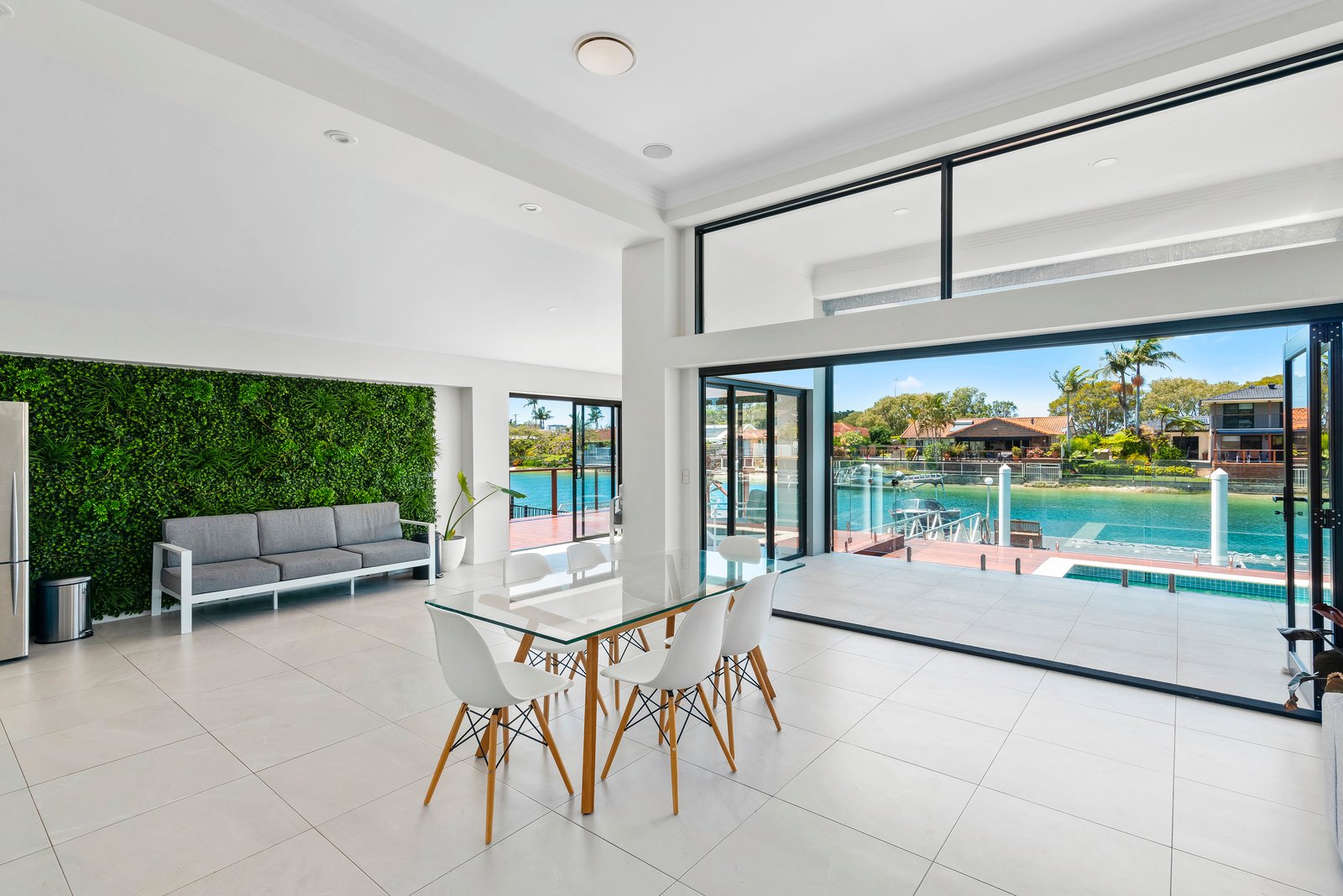 12 Mackerel Court PALM BEACH 8