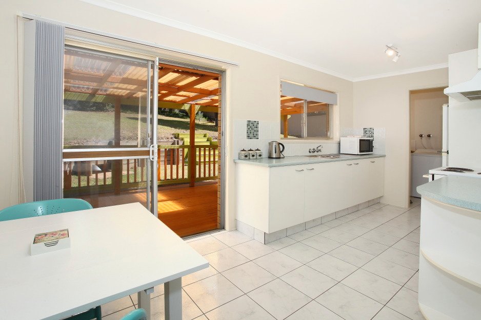 12 Macquarie Avenue MOLENDINAR 5