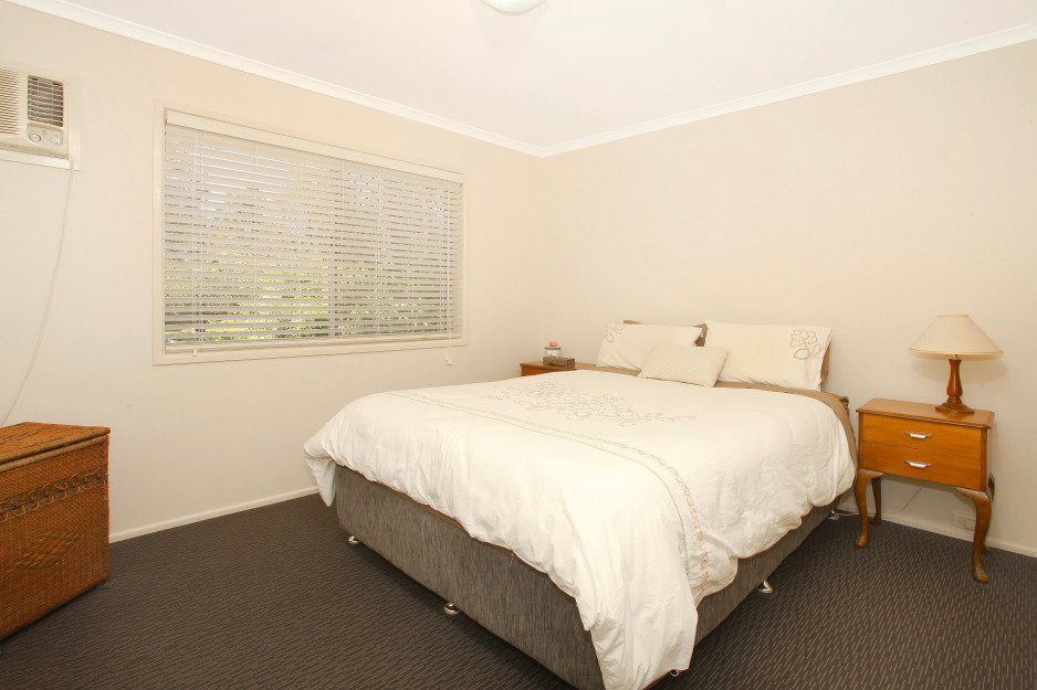 12 Macquarie Avenue MOLENDINAR 8