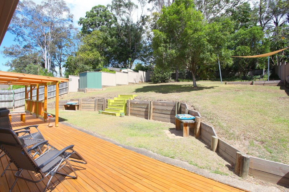 12 Macquarie Avenue MOLENDINAR 12