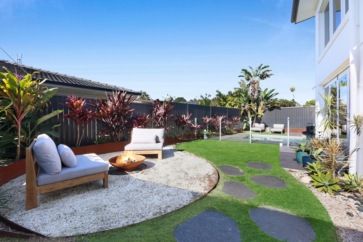 12 Mahogany Drive Palm Beach 15