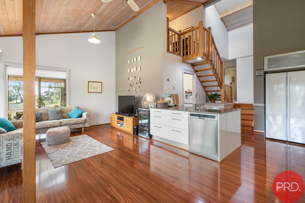 12 Malia Crescent WINDELLA 19