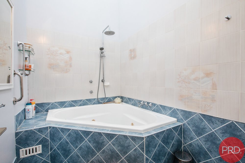 12 Malia Crescent WINDELLA 26