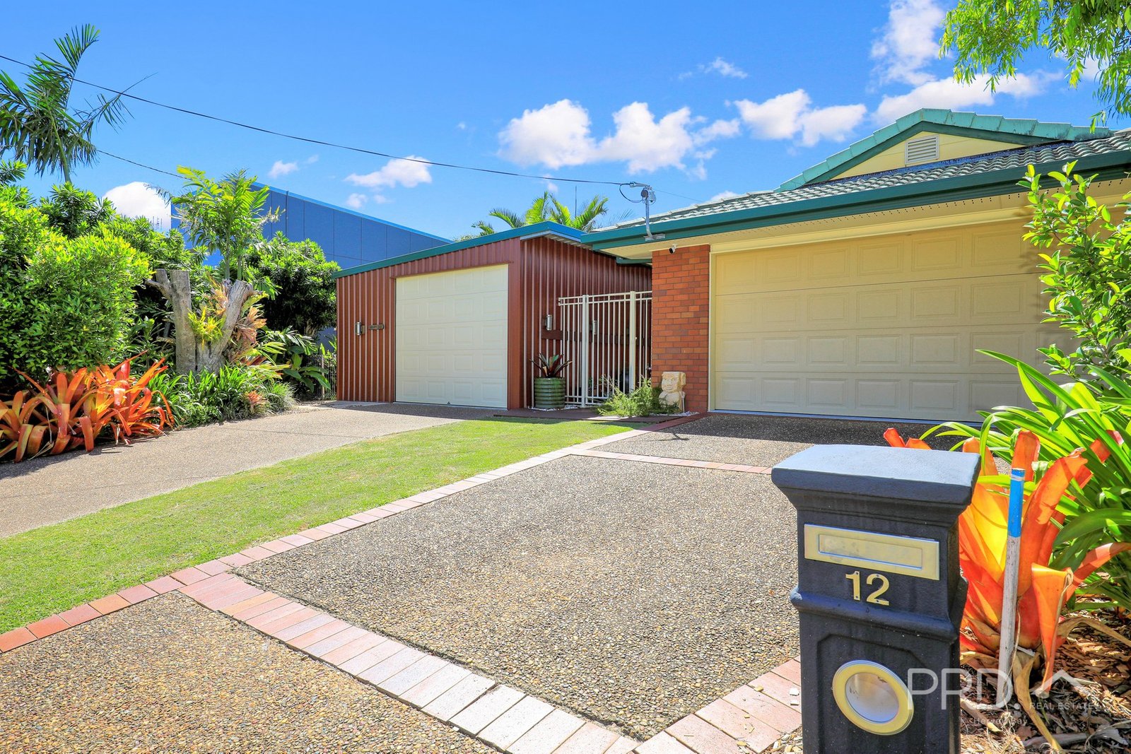 12 Marr Street POINT VERNON 27