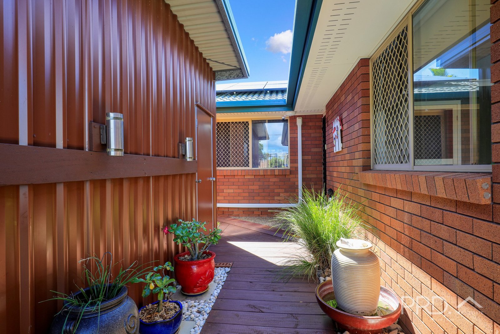 12 Marr Street POINT VERNON 31