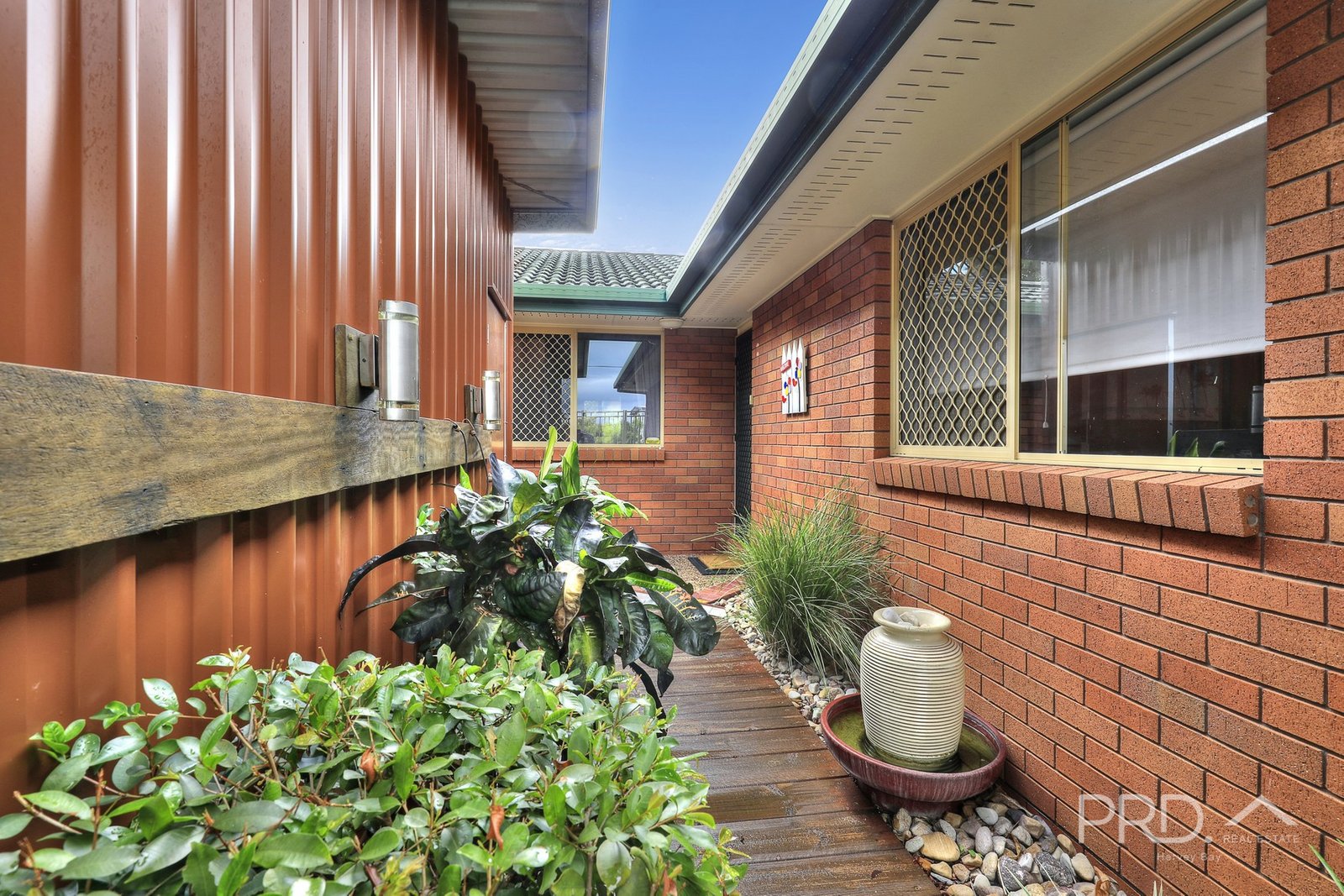 12 Marr Street POINT VERNON 7