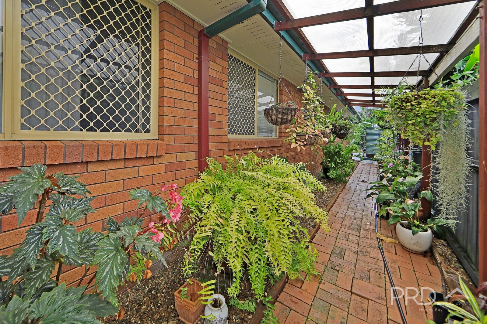 12 Marr Street POINT VERNON 16