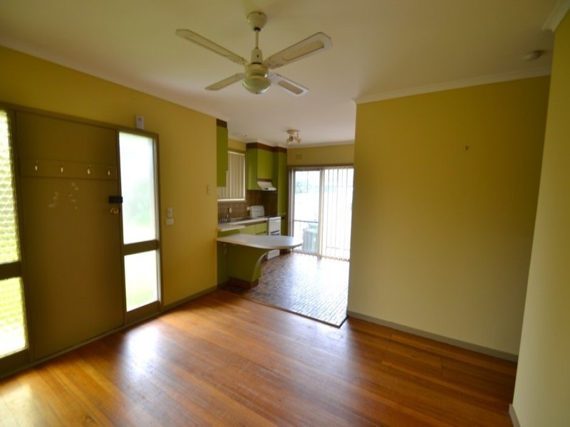 Gallery: 1/2 Marshall Street