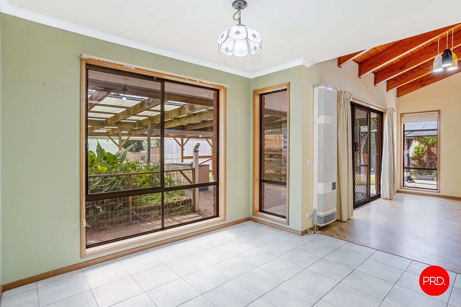 12 McInnes Street BIG HILL 4