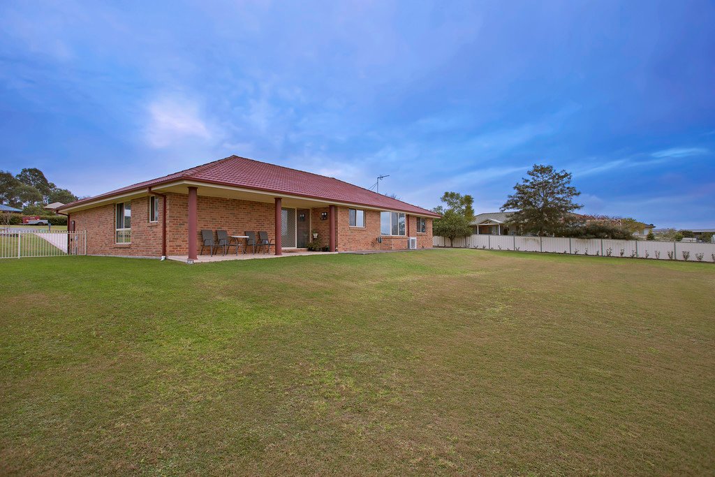 12 McKensey Street NULKABA 20