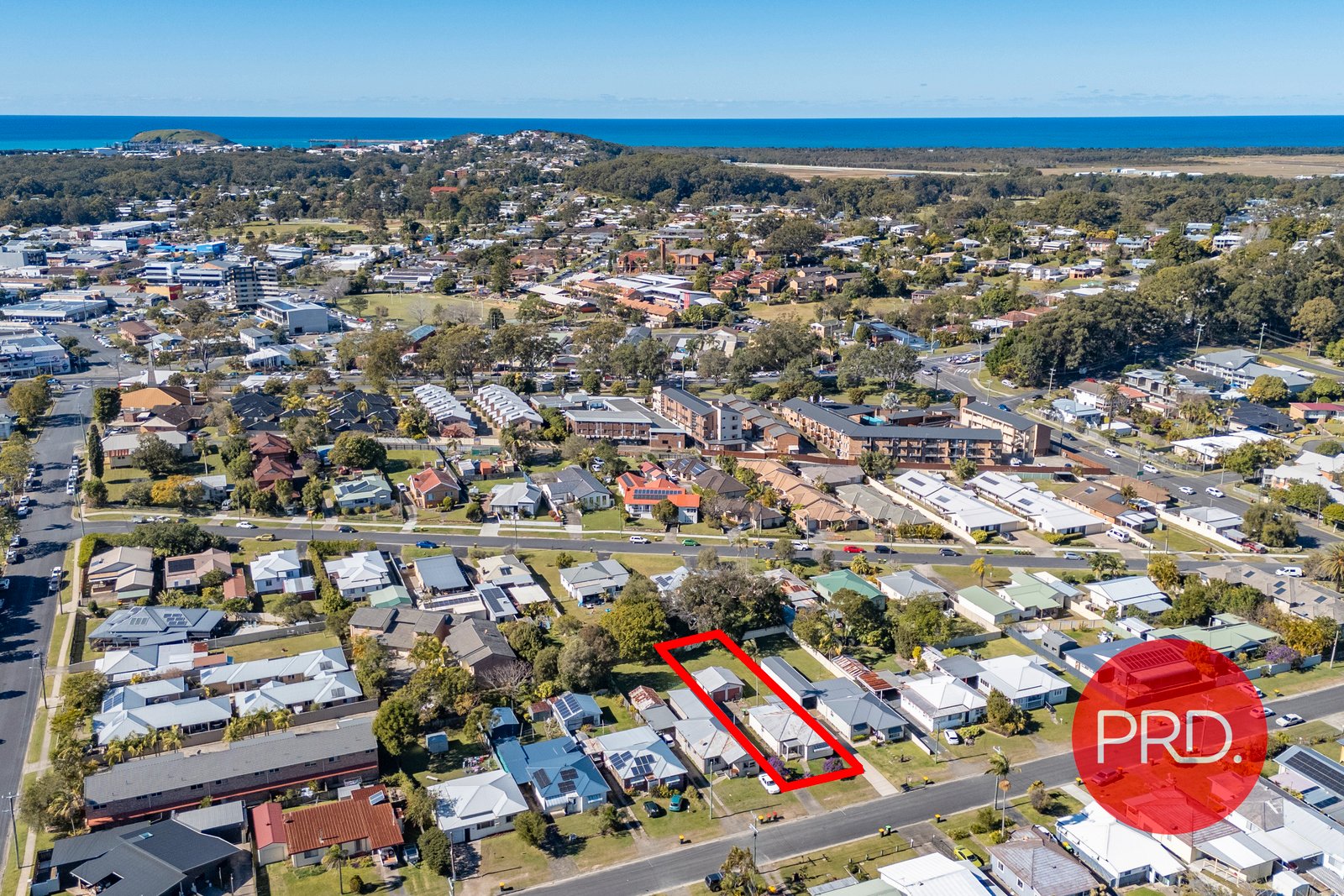 12 Meadow Street COFFS HARBOUR 2