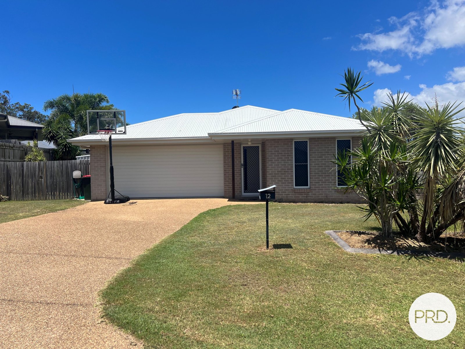 12 Melanie Court BOYNE ISLAND 1