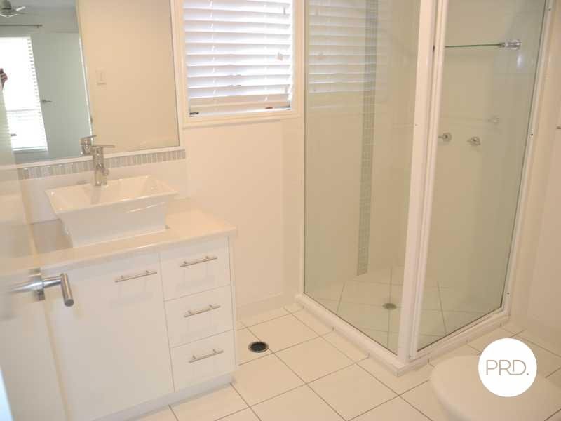 12 Melanie Court BOYNE ISLAND 14