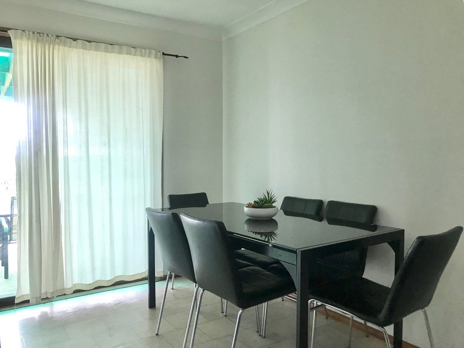 12 Melissa Avenue CALALA 7