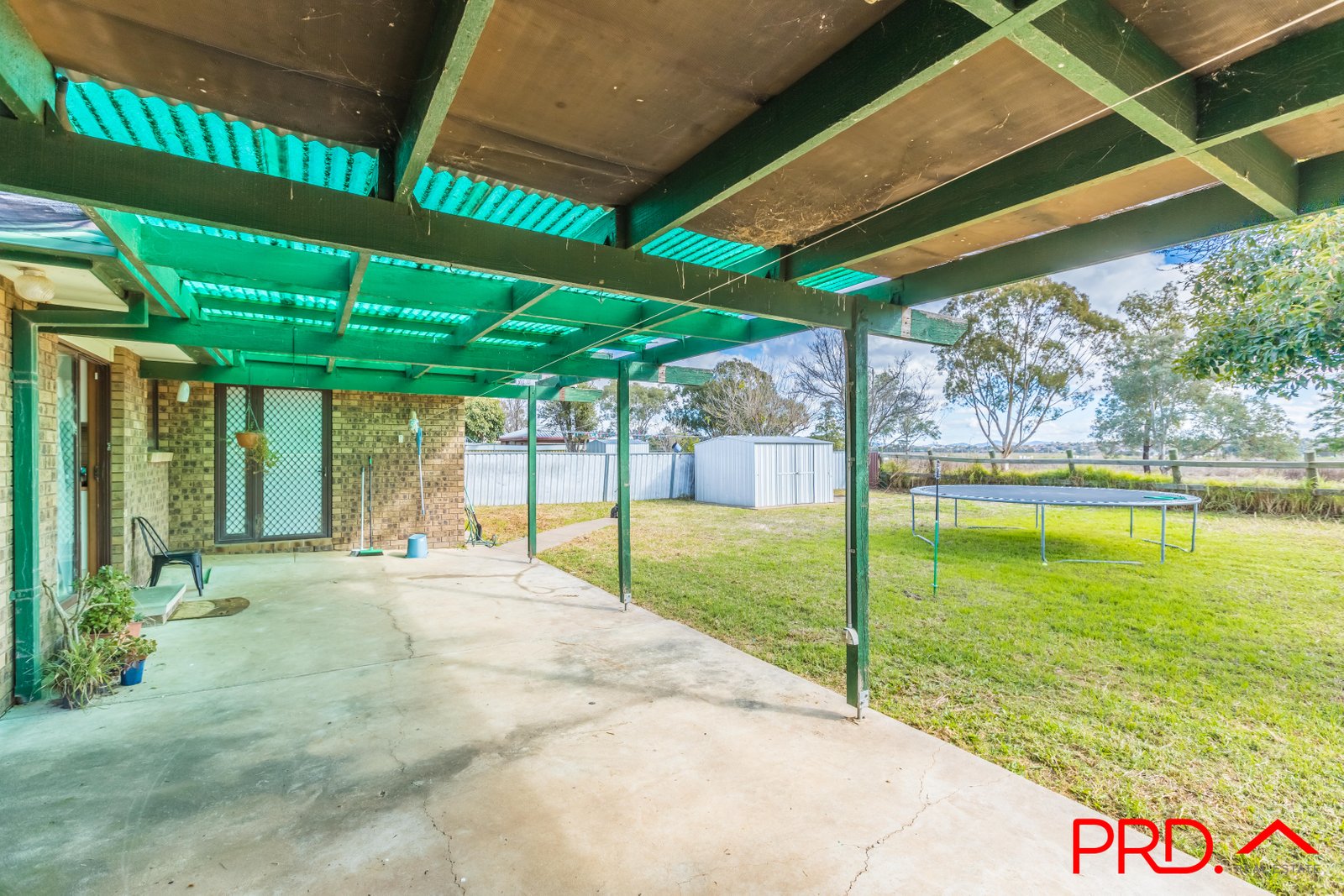 12 Melissa Avenue TAMWORTH 11