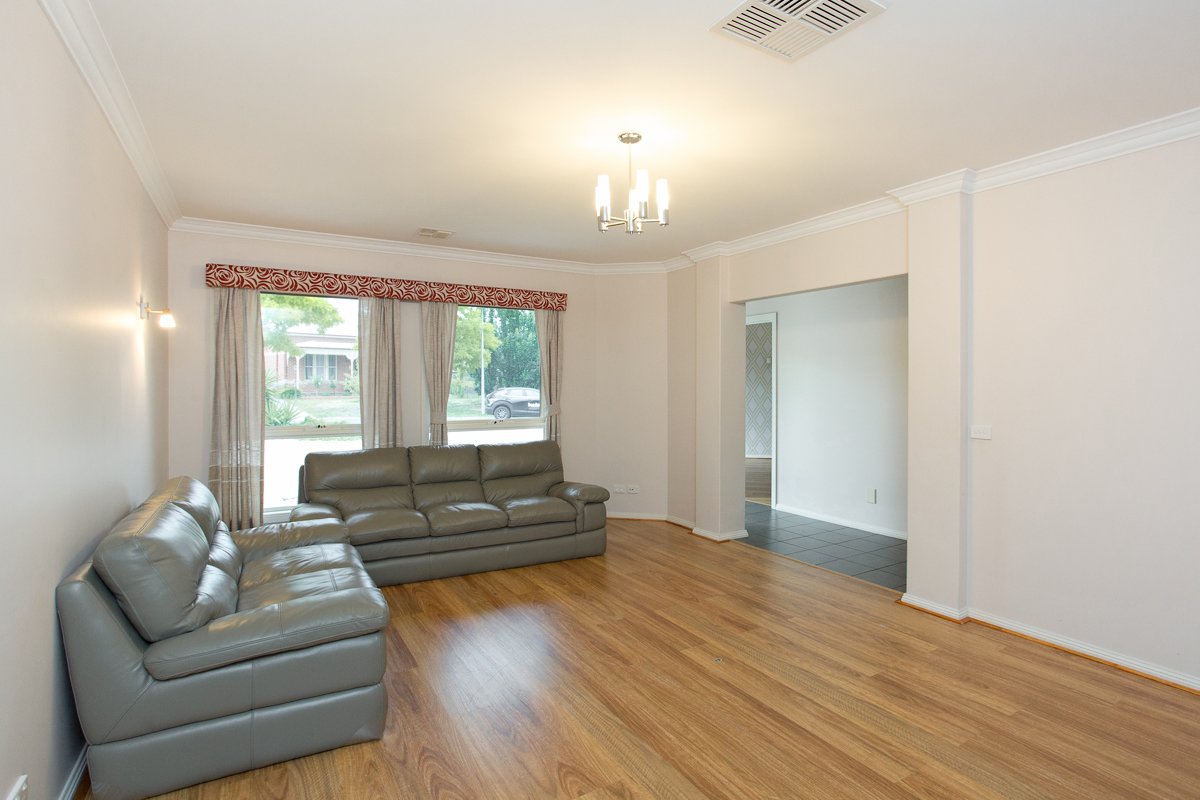 Gallery: 12 Merino Drive