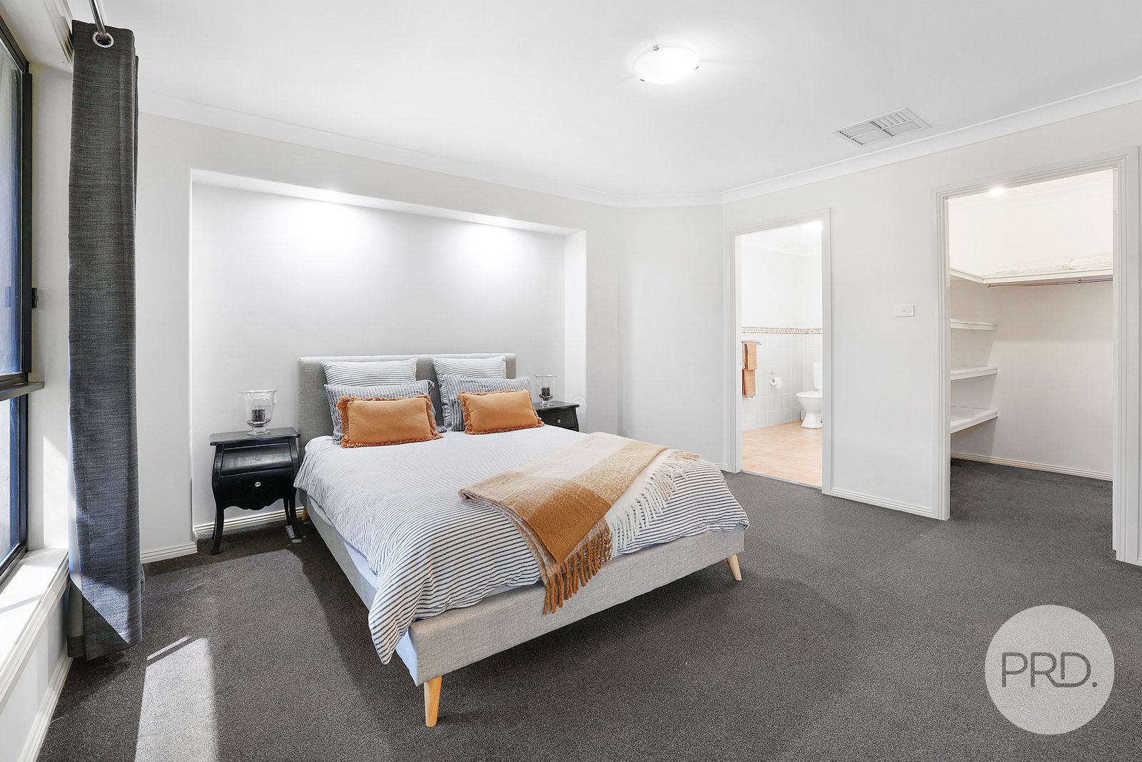 12 Merrinee Place TAMWORTH 13