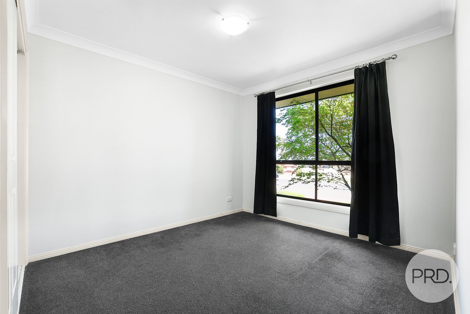 12 Merrinee Place TAMWORTH 17