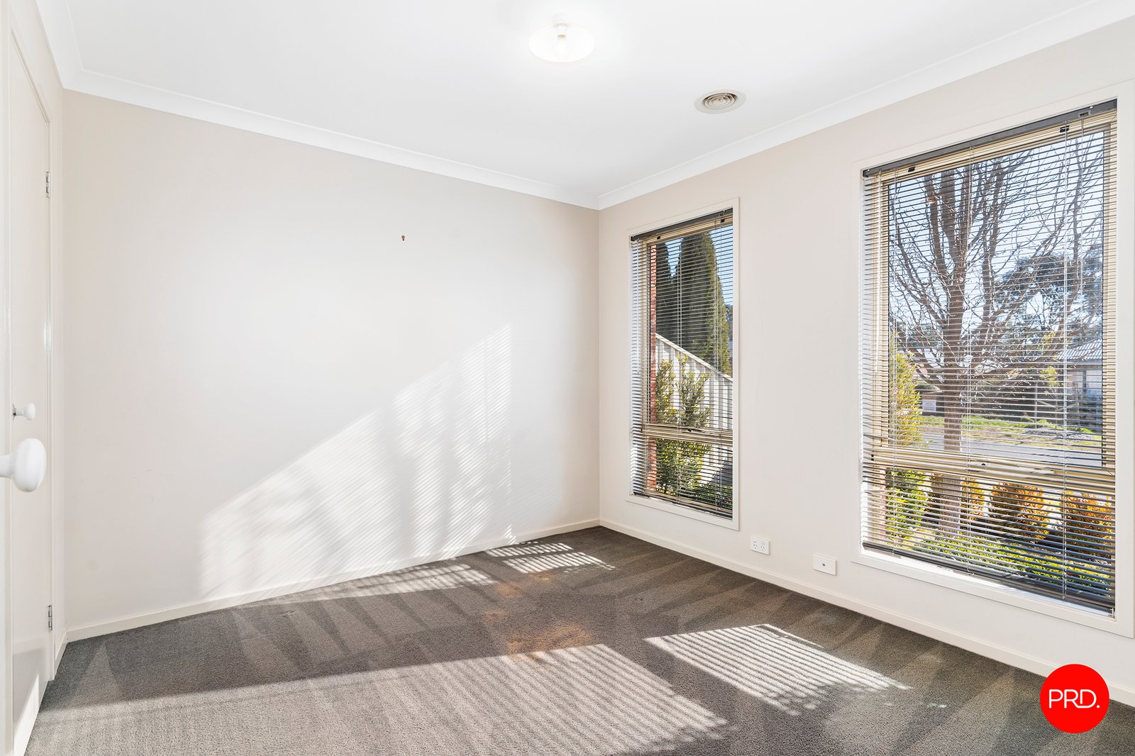 12 Miners Rest KANGAROO FLAT 9