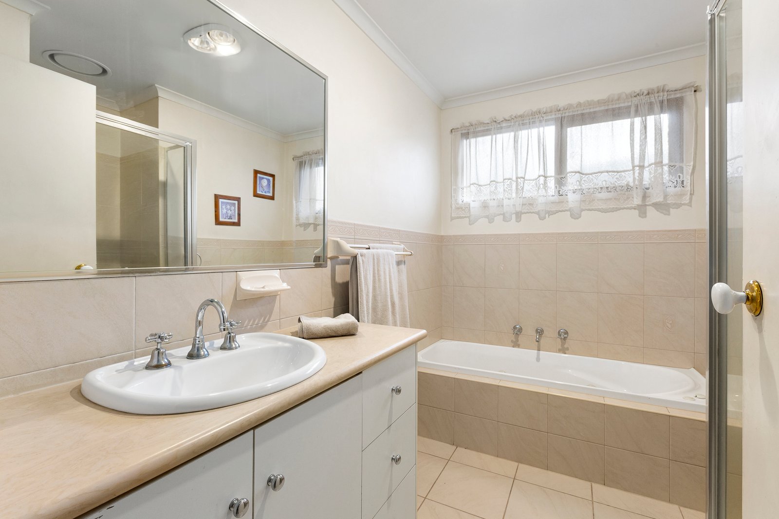 12 Minerva Avenue, Balwyn North, 3104