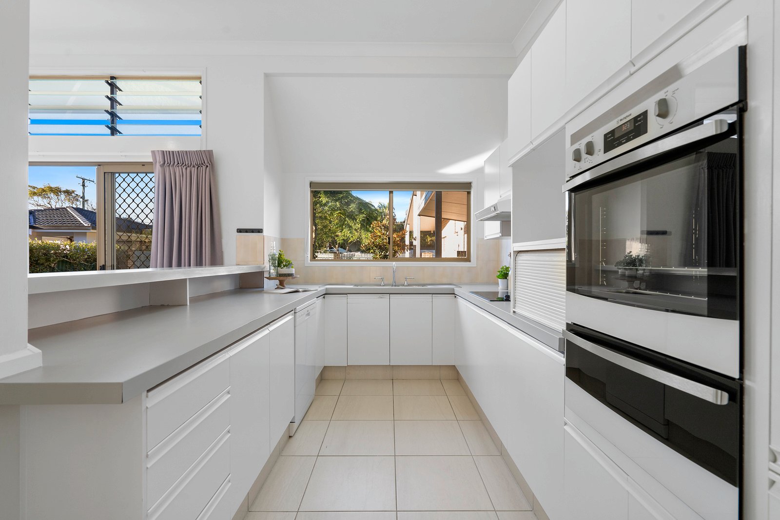 12 Mokera Avenue PALM BEACH 9