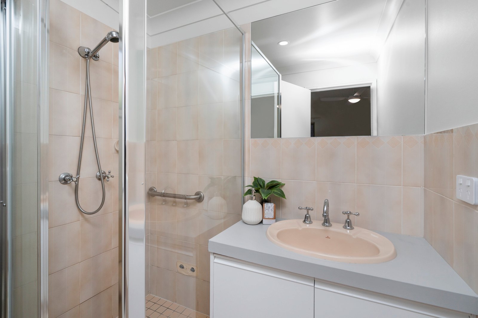 12 Mokera Avenue PALM BEACH 14