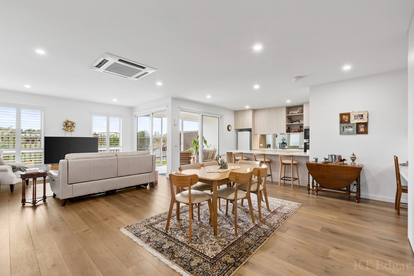 Real Estate and Property in 12 Monterey Close, Point Lonsdale, VIC