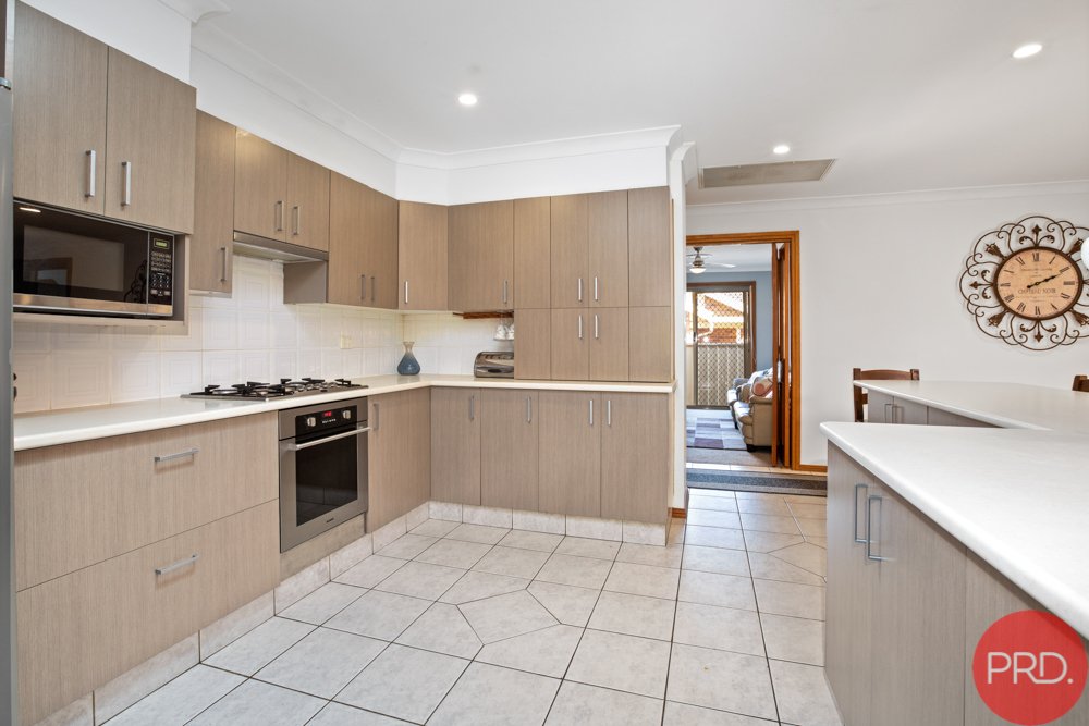 12 Moorea Close ASHTONFIELD 8