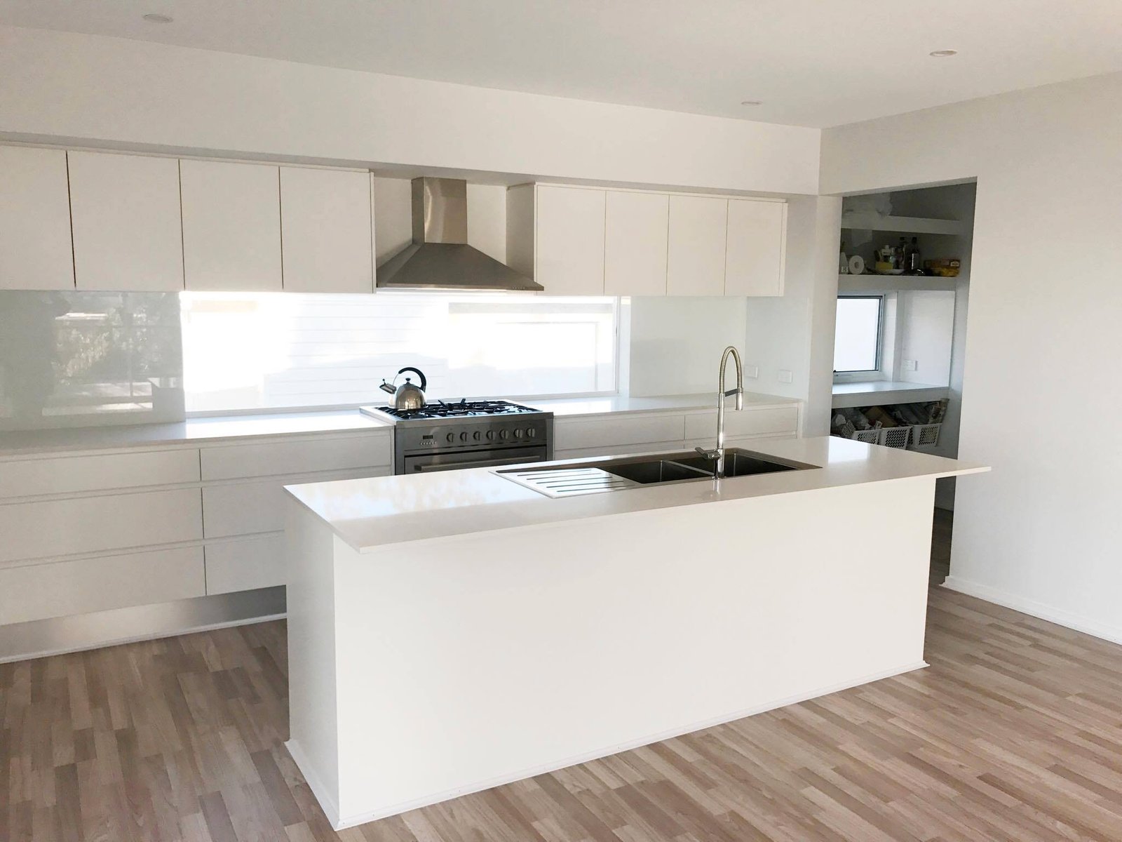 12 Mooring Avenue CORLETTE 5