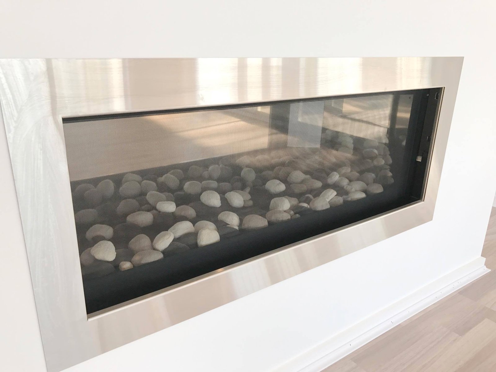 12 Mooring Avenue CORLETTE 9