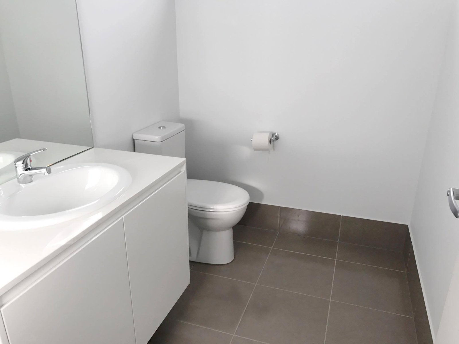 12 Mooring Avenue CORLETTE 15