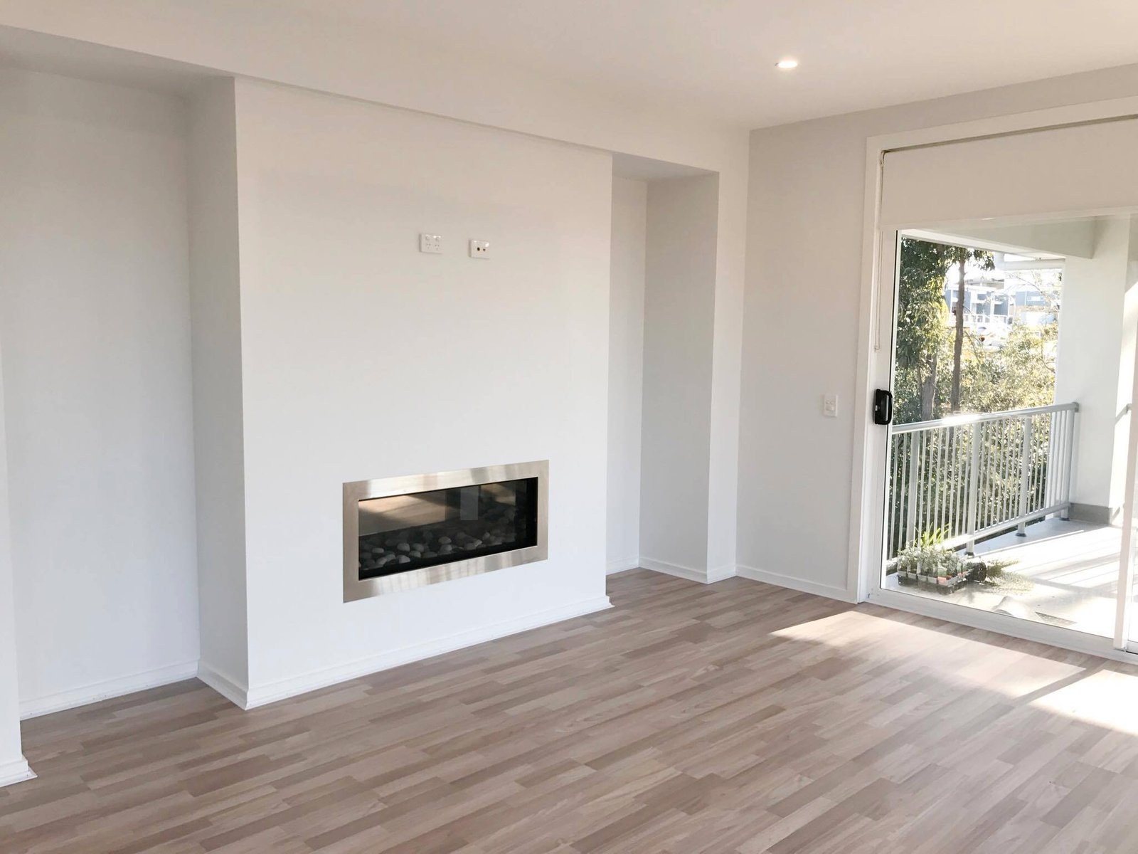 12 Mooring Avenue CORLETTE 18