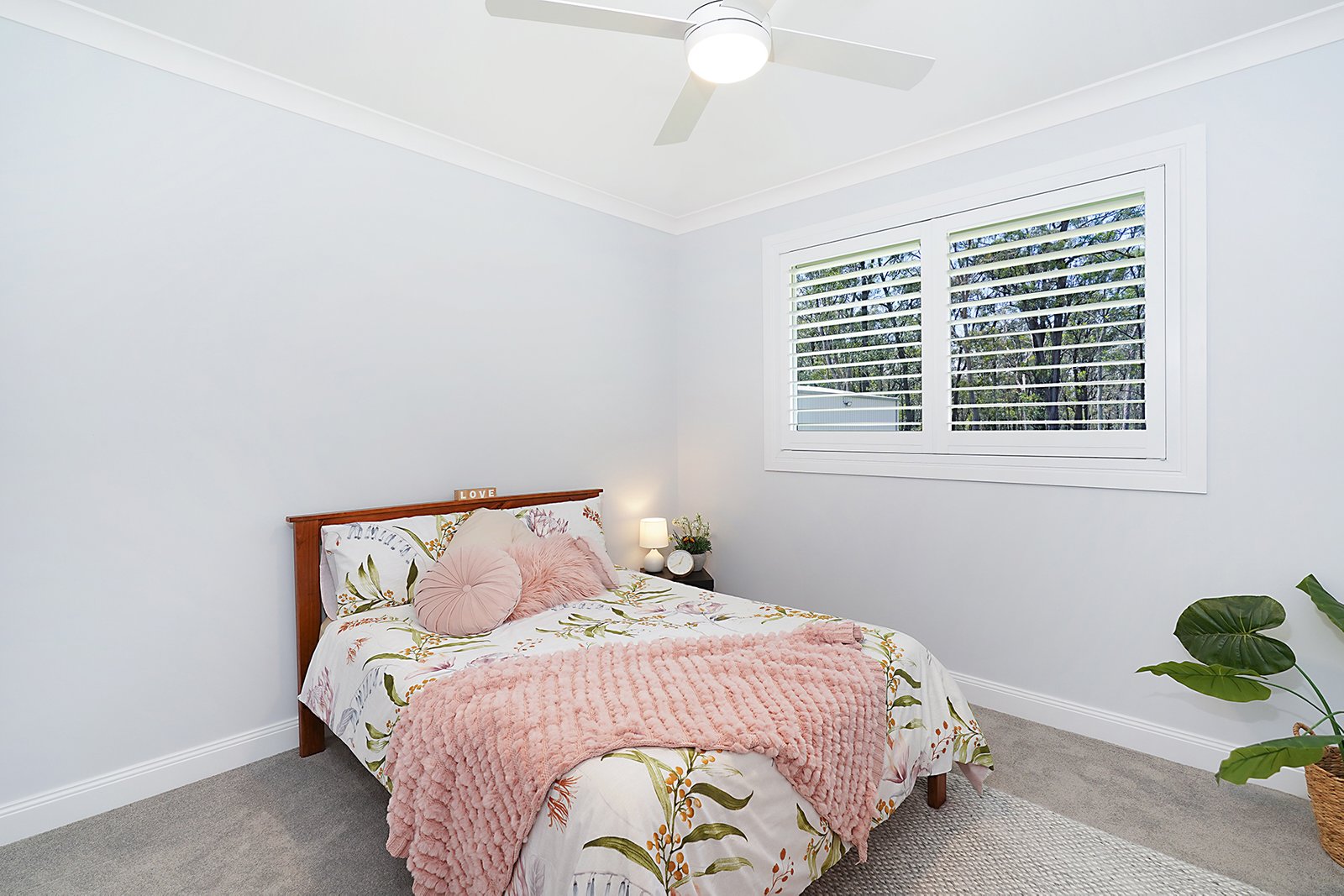 12 Moran Parkway NORTH ROTHBURY 15