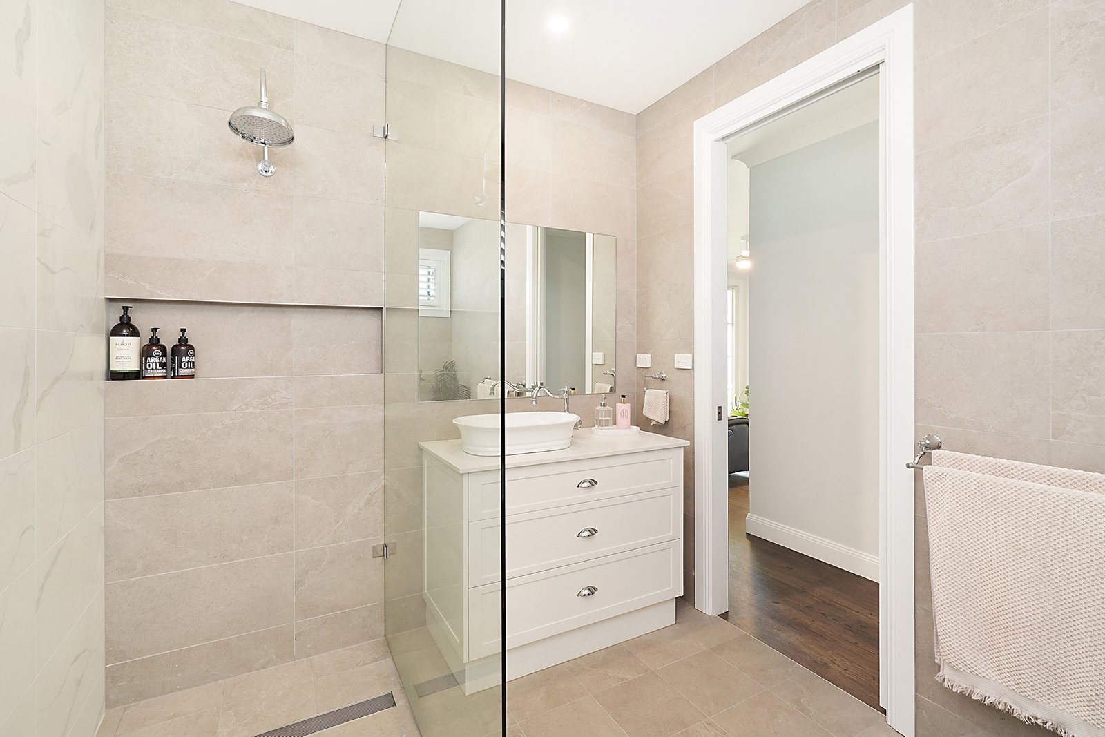 12 Moran Parkway NORTH ROTHBURY 18