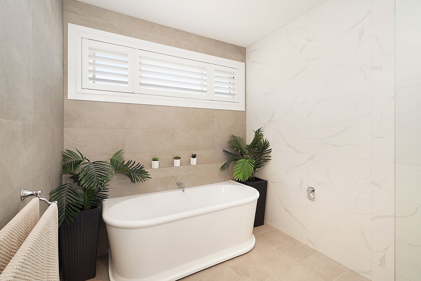 12 Moran Parkway NORTH ROTHBURY 19