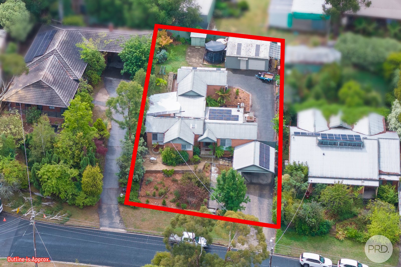 12 Mount Helen Avenue MOUNT HELEN 4