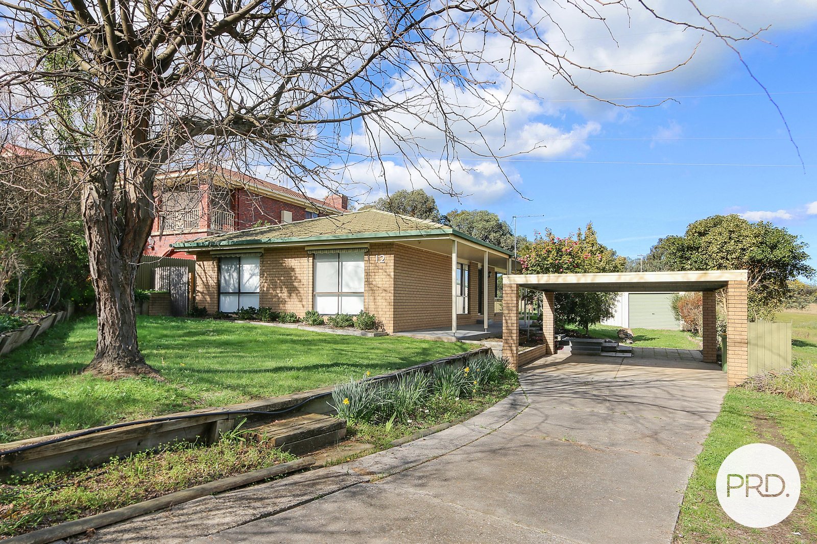 12 Mountain View Drive LAVINGTON 8