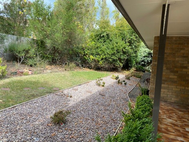 1/2 Mowbray Court LENAH VALLEY 8