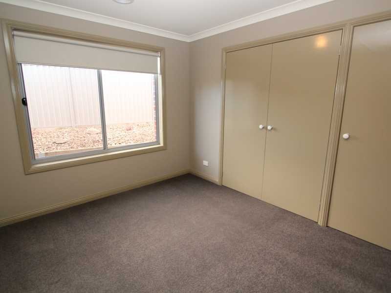 12 Muller Court MOUNT CLEAR 9