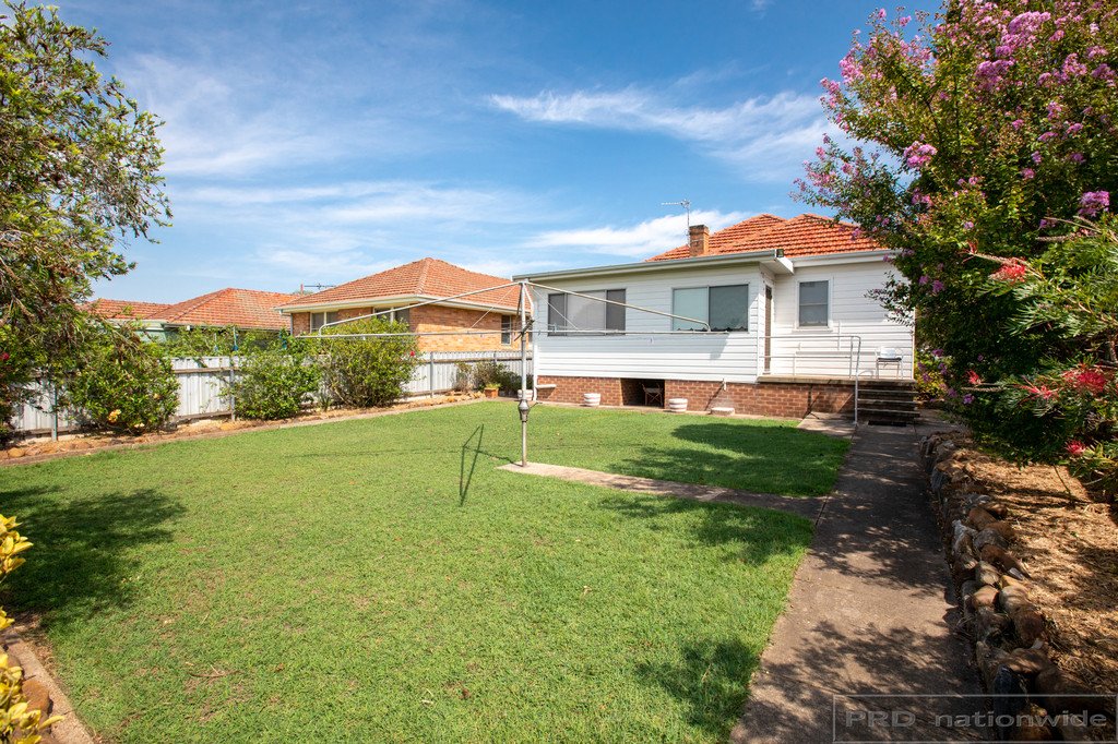 12 Murray Street EAST MAITLAND 11