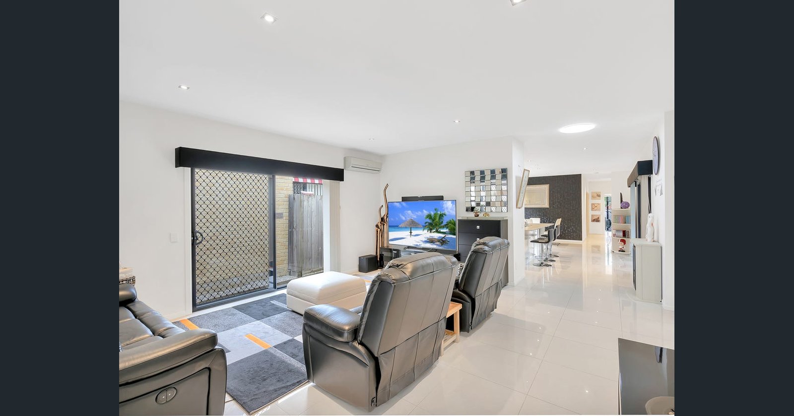 12 Murrayfield Place MERRIMAC 6