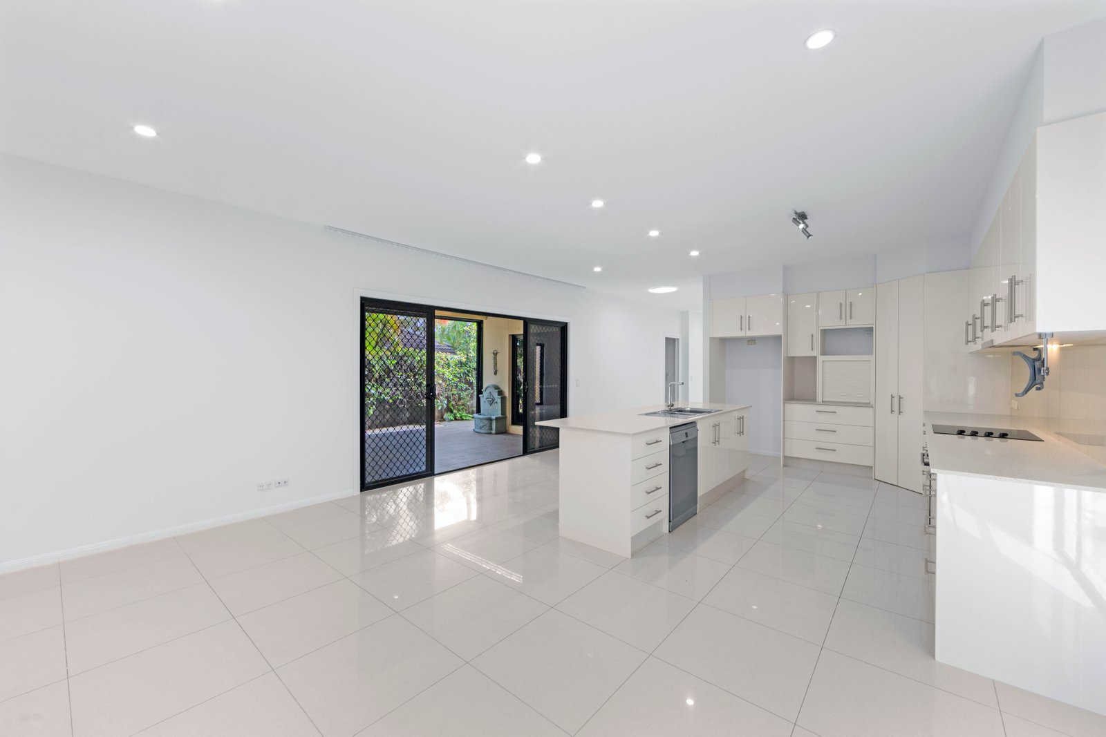 12 Murrayfield Place MERRIMAC 2