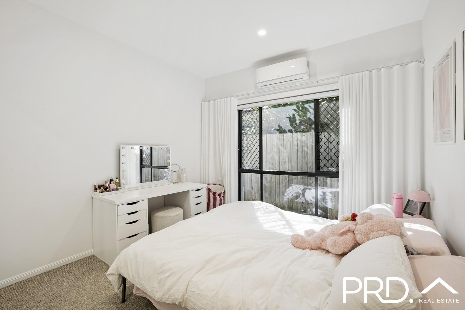 12 Murrayfield Place MERRIMAC 16