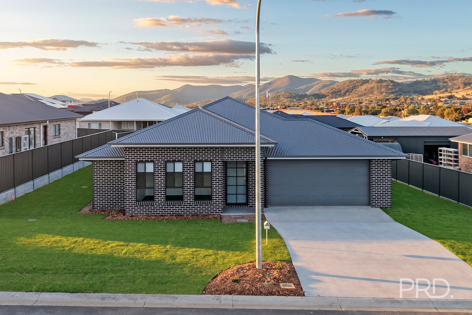 12 Nankeen Avenue MOORE CREEK 2